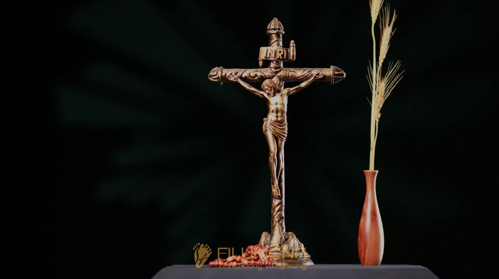 Tượng Chuộc tội để bàn màu đồng, tượng Chúa chịu nạn cao 20 cm, 30 cm