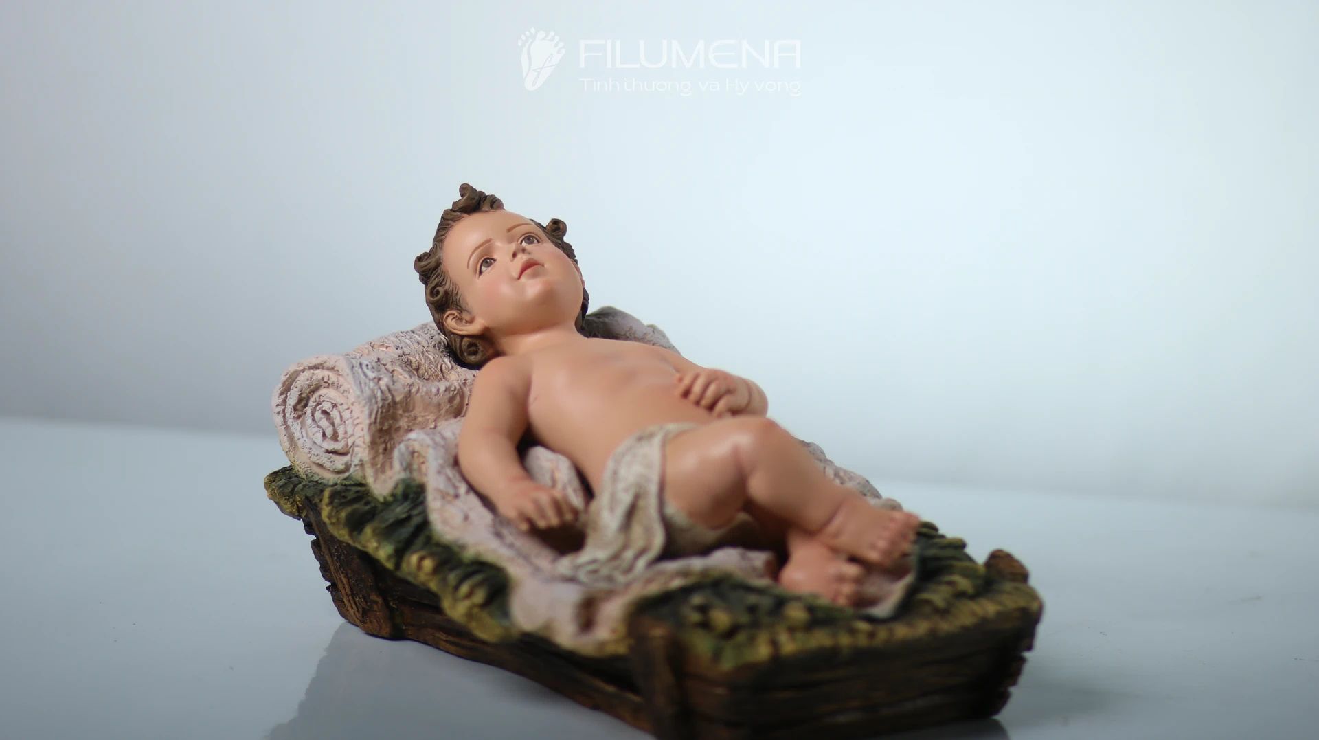 Tượng Chúa Hài đồng 15 cm cho bộ tượng Giáng sinh 30 cm