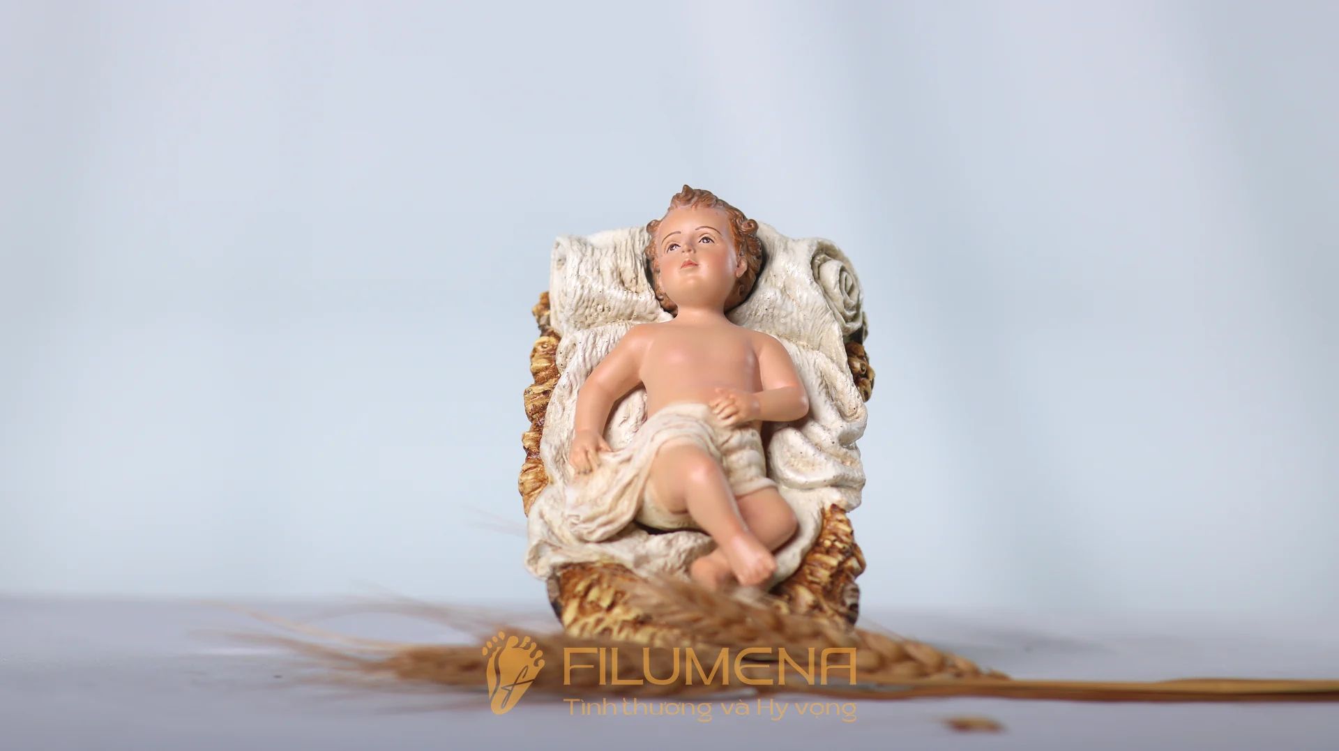 Tượng Chúa Giáng Sinh 10 cm cho bộ tượng Noel 20 cm