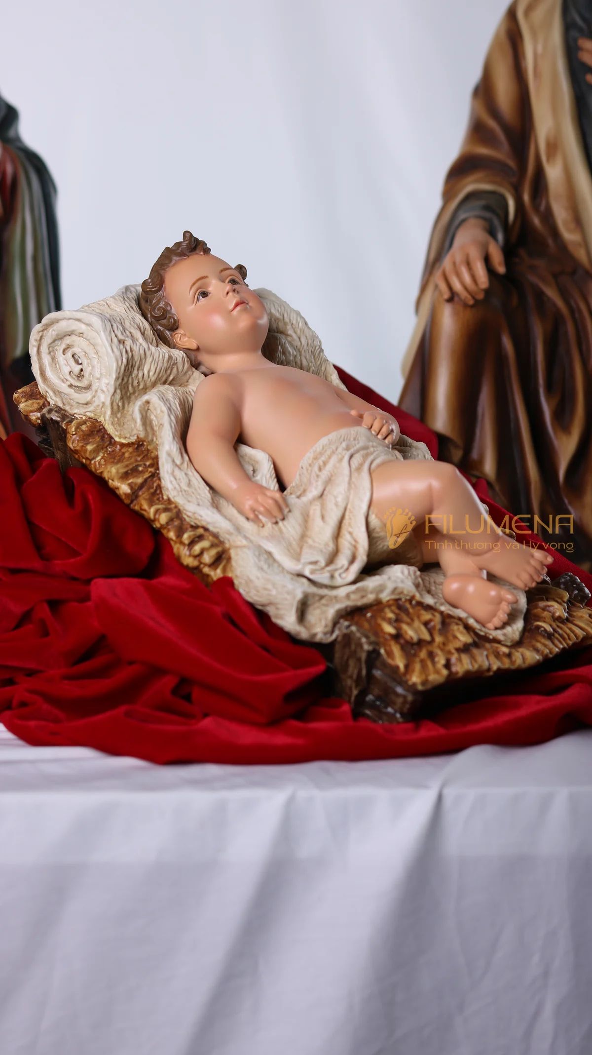 Bộ tượng Giáng sinh 50 cm 5 nhân vật tông màu sáng cổ điển