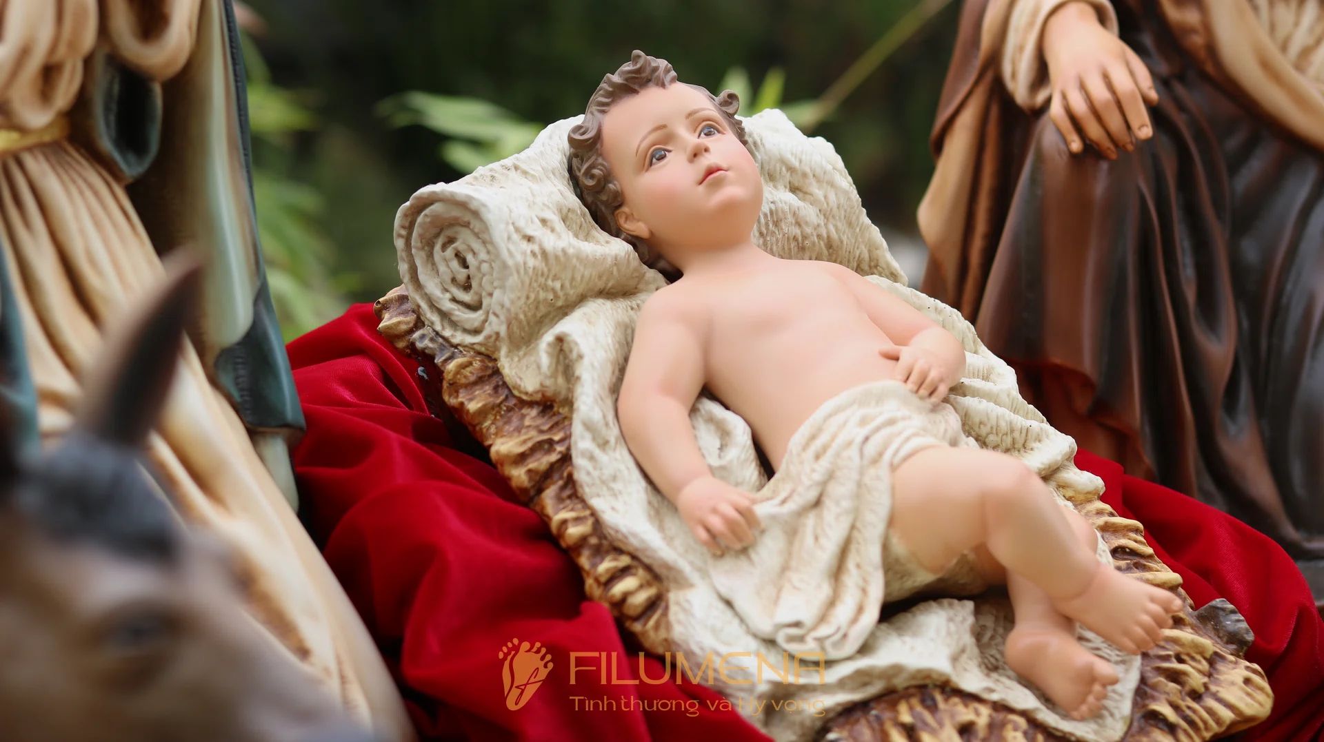 Bộ tượng Giáng sinh 50 cm 3 nhân vật tông màu sáng cổ điển