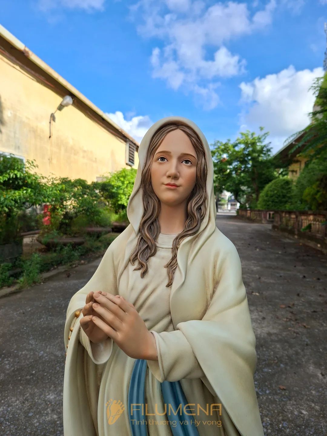 Tượng Đức Mẹ Lộ Đức cao 110 cm màu trắng