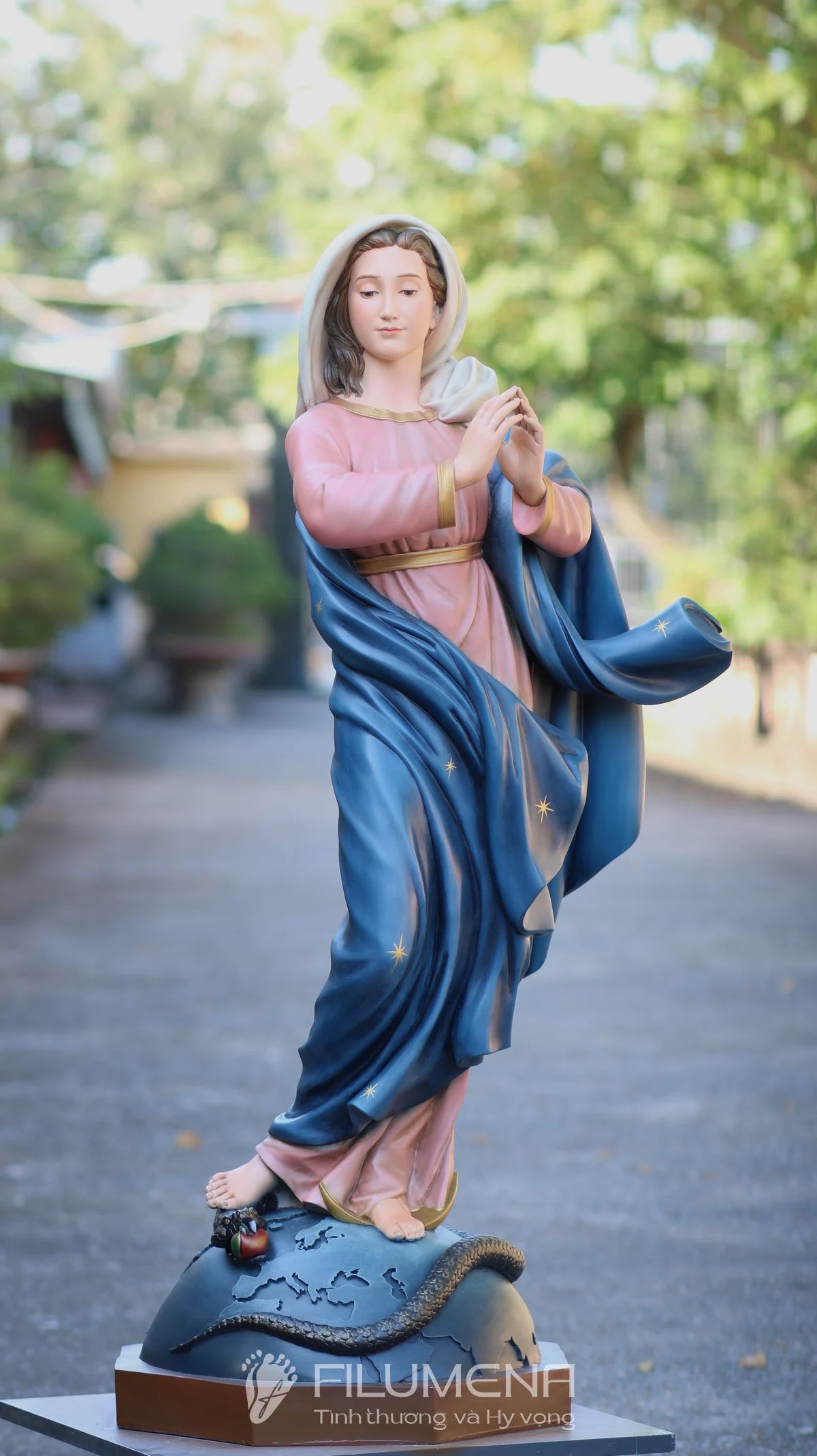 Tượng Đức Mẹ Vô Nhiễm Nguyên Tội cao 120 cm màu trầm truyền thống