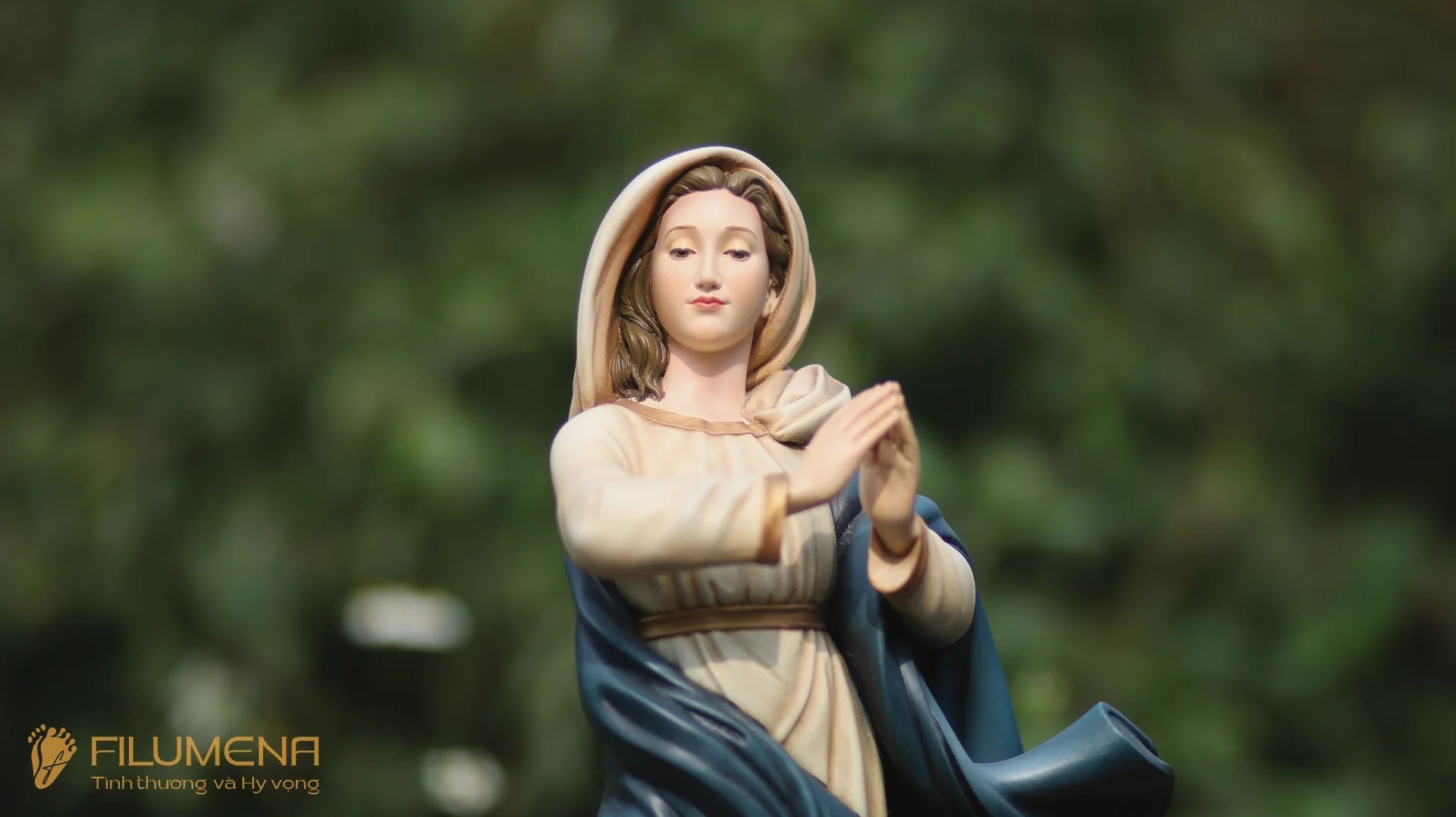Tượng Đức Mẹ Vô Nhiễm Nguyên Tội cao 50 cm mã màu M1 bằng bột đá