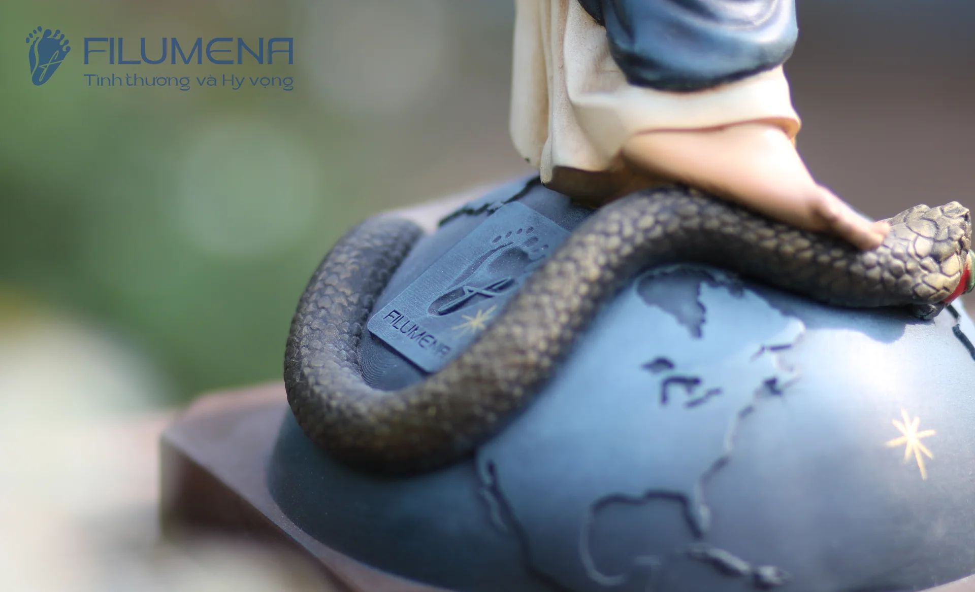 Tượng Đức Mẹ Vô Nhiễm Nguyên Tội cao 50 cm mã màu M1 bằng bột đá