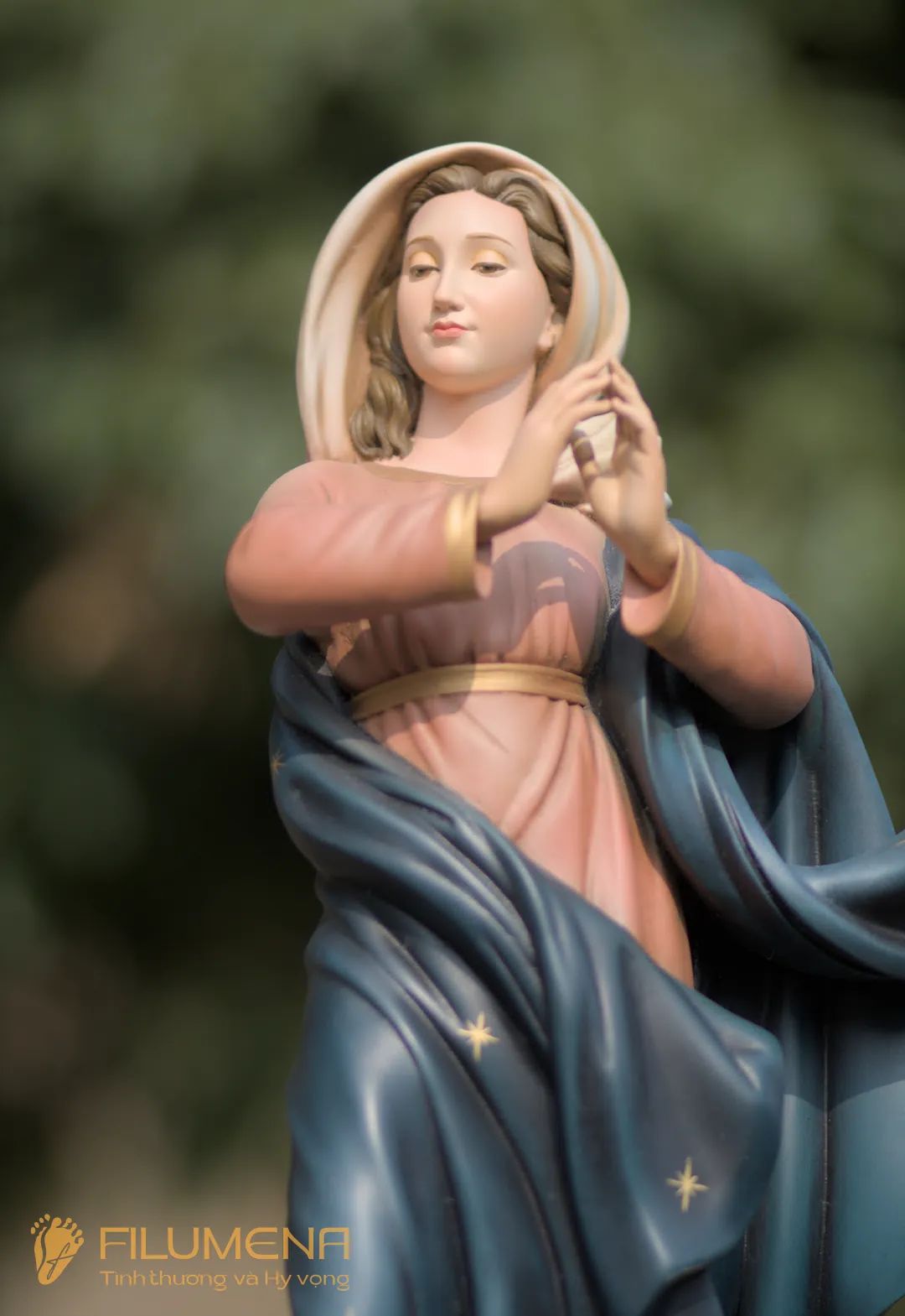 Tượng Đức Mẹ Vô Nhiễm Nguyên Tội cao 60 cm mã màu M2 bằng bột đá