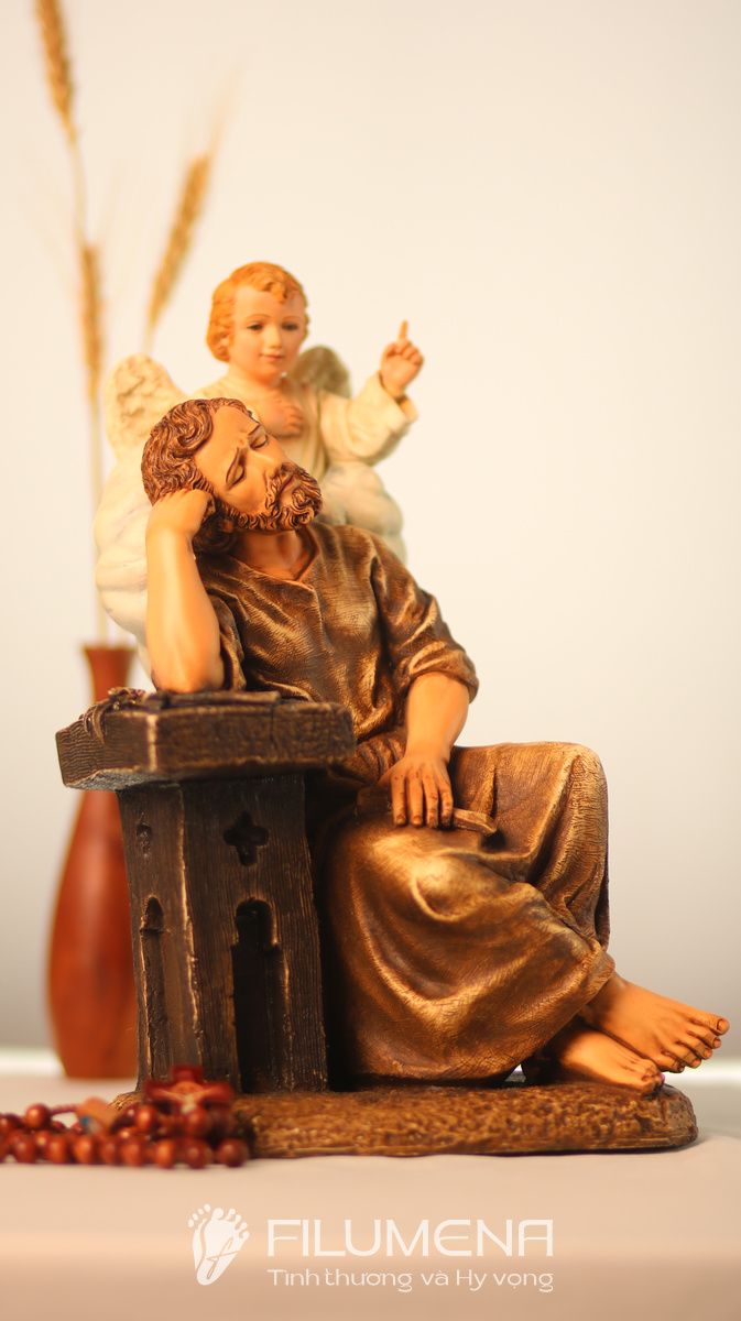 Tượng Thánh Giuse ngủ, áo màu nâu cao 30 cm