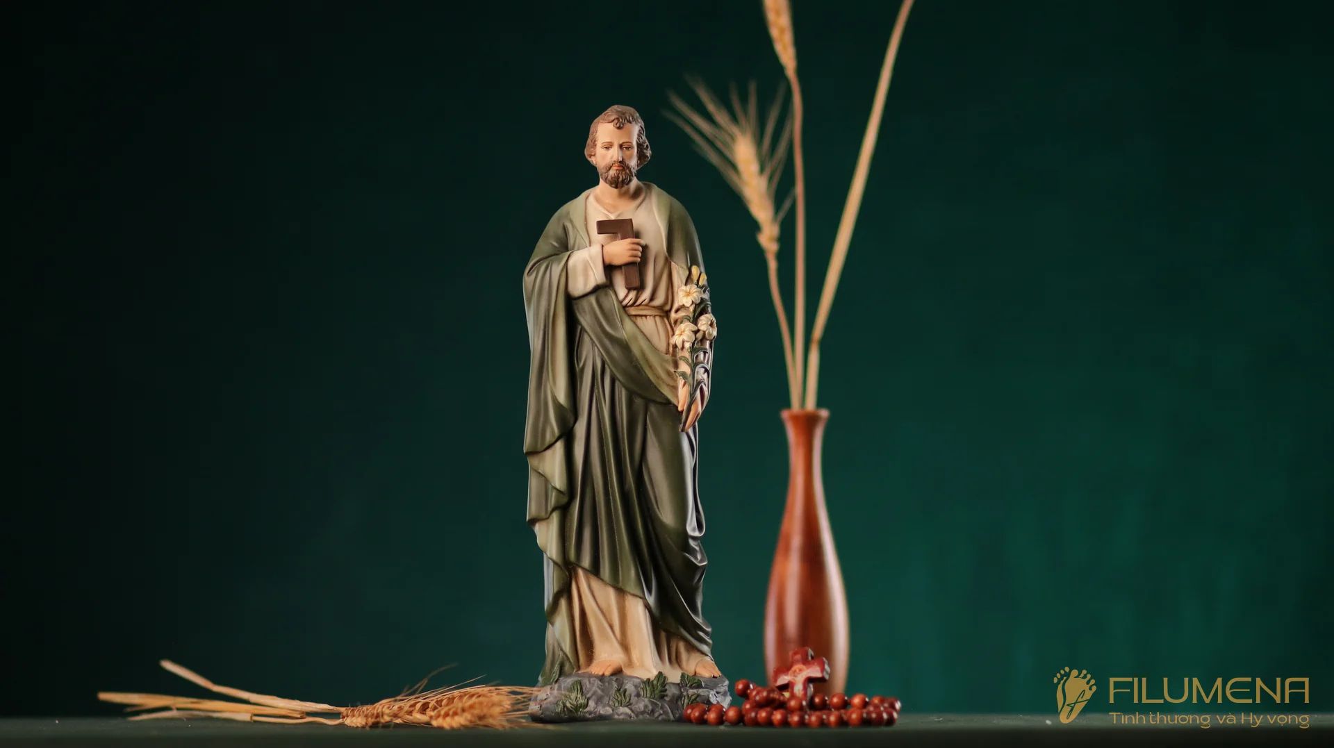 Tượng Thánh Giuse Thợ  30 cm, 40 cm màu xanh ô-liu M2