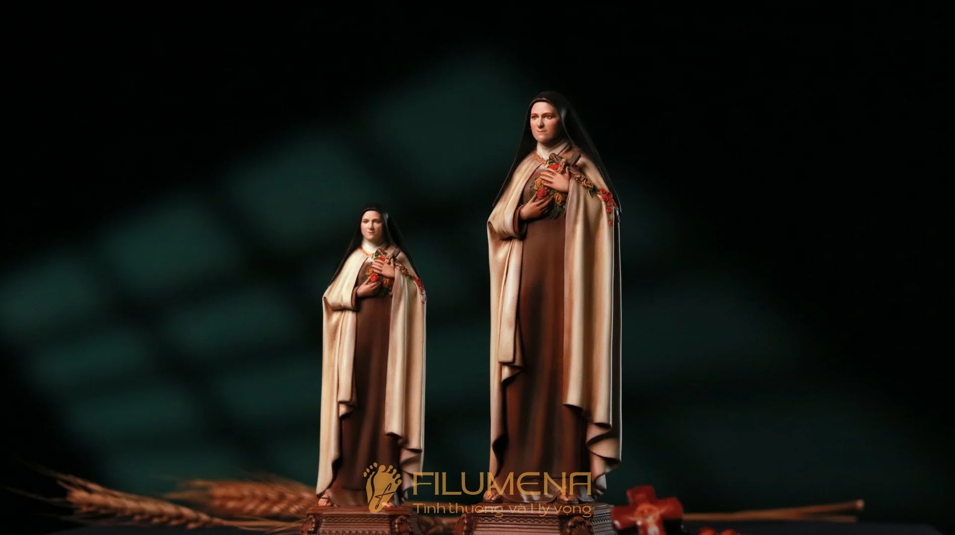 Tượng Thánh Tê-rê-sa Hài Đồng Giê-su 15 cm, 20 cm