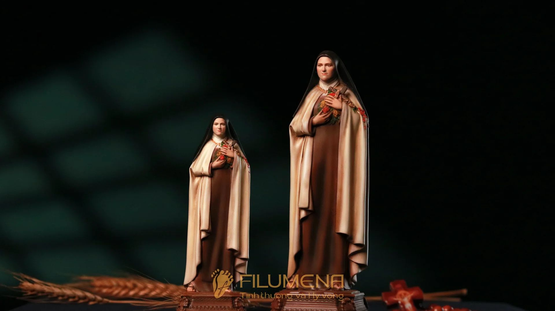 Tượng Thánh Tê-rê-sa Hài Đồng Giê-su 15 cm, 20 cm